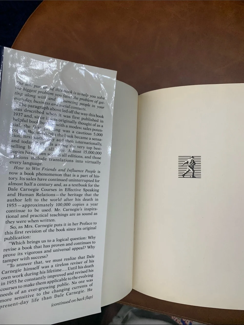 How to Win Friends & Influence People by Dale Carnegie - Navy & Gold Cover